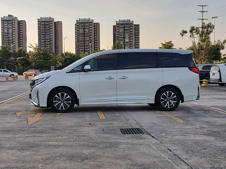 GAC Trumpchi M8, 2024 — фото 4 из 9