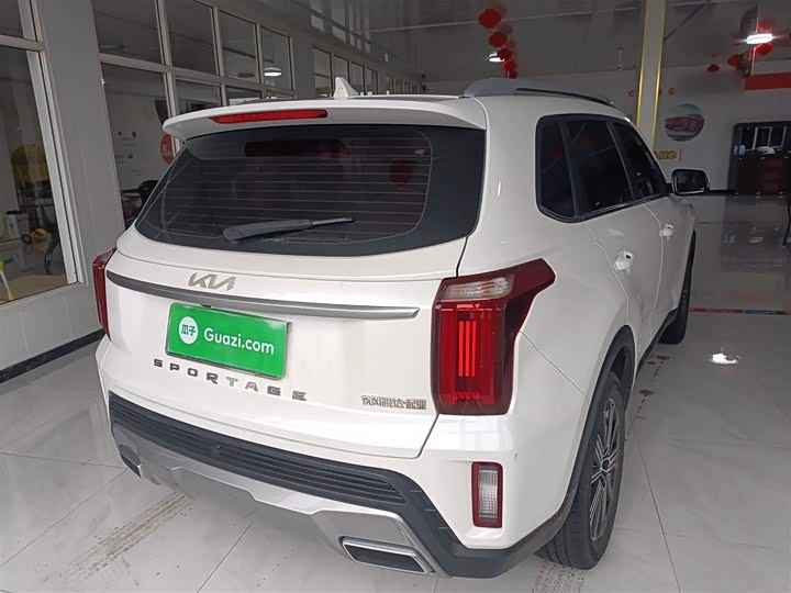 Kia Sportage GT-line, 2022 — фото 7 из 9
