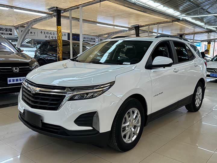 Chevrolet Equinox, 2022 — купить в Санкт-Петербурге под ключ