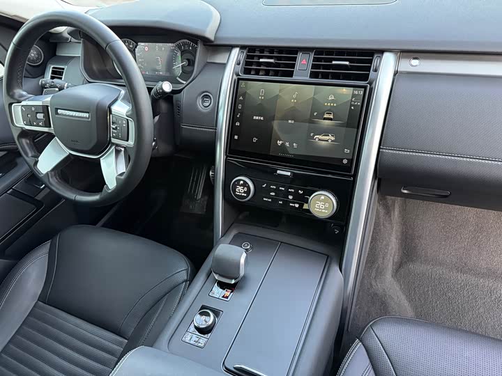 Land Rover Discovery, 2023 — фото 10 из 12