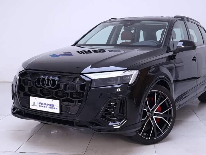 Audi Q7, 2025 — фото 3 из 9