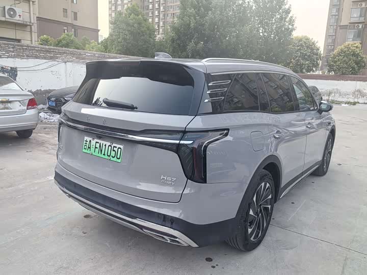 Hongqi HS7 Hybrid, 2024 — фото 5 из 9