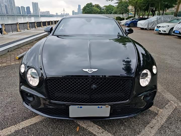 Bentley Continental GT, 2022 — фото 2 из 9