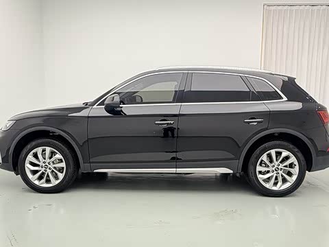 Audi Q5L, 2024 — фото 7 из 9