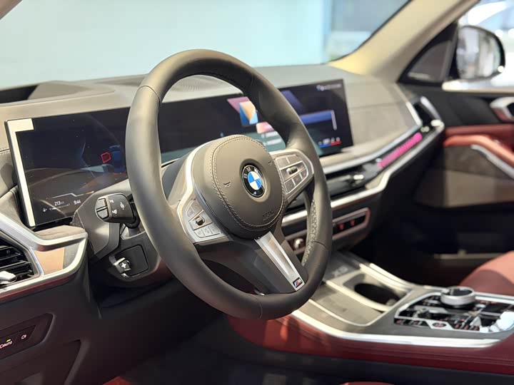 BMW X5, 2025 — фото 6 из 9