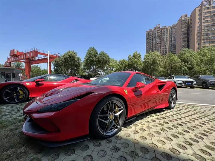 Ferrari F8, 2022 — фото 7 из 9