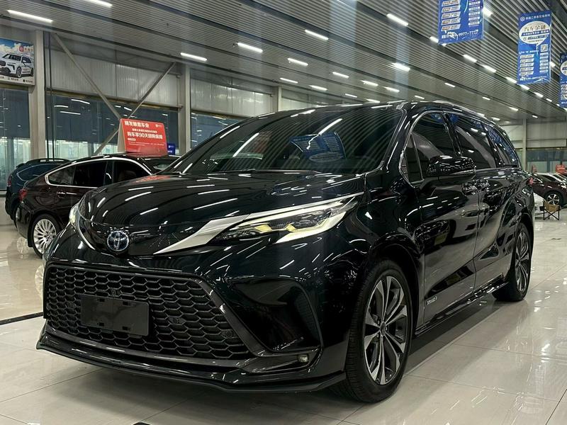 Toyota Granvia, 2023 — купить в Брянске под ключ