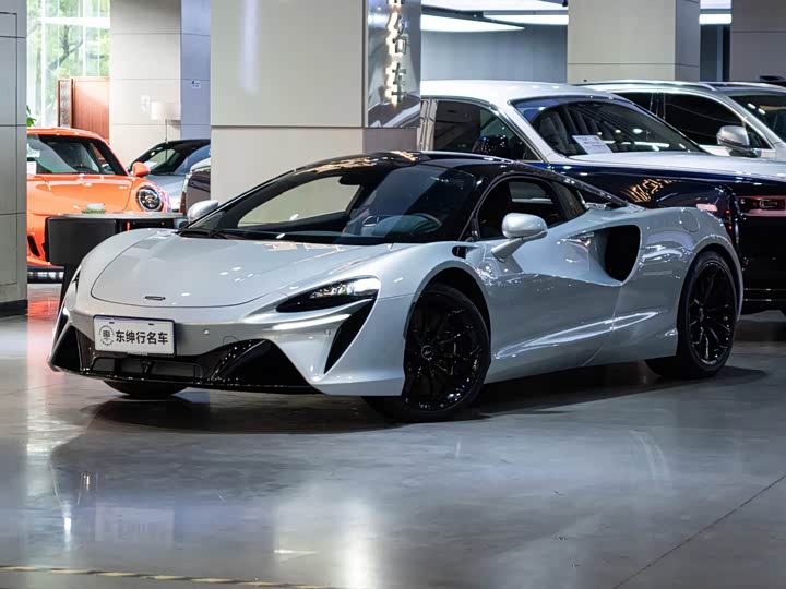 McLaren Artura, 2024 — купить в Перми под ключ