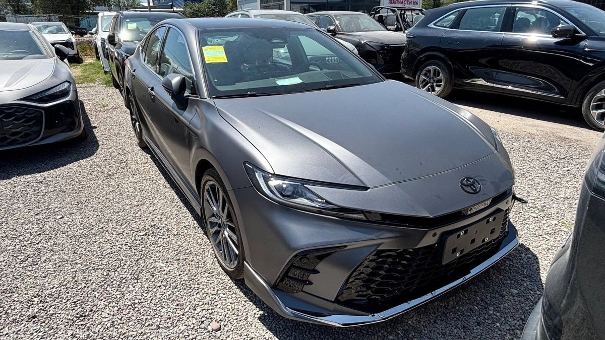 Toyota Camry, 2026 — фото 4 из 7