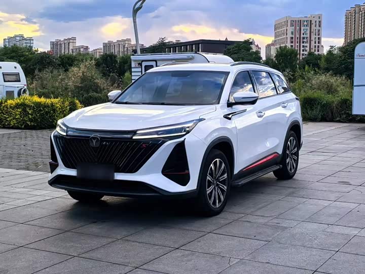 Changan CS75 Plus, 2022 — фото 2 из 9