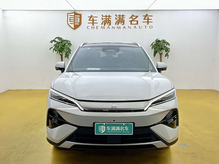 BYD Song Ultra EV, 2026 — фото 2 из 9