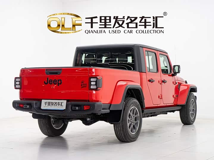 Jeep Gladiator, 2023 — фото 5 из 9