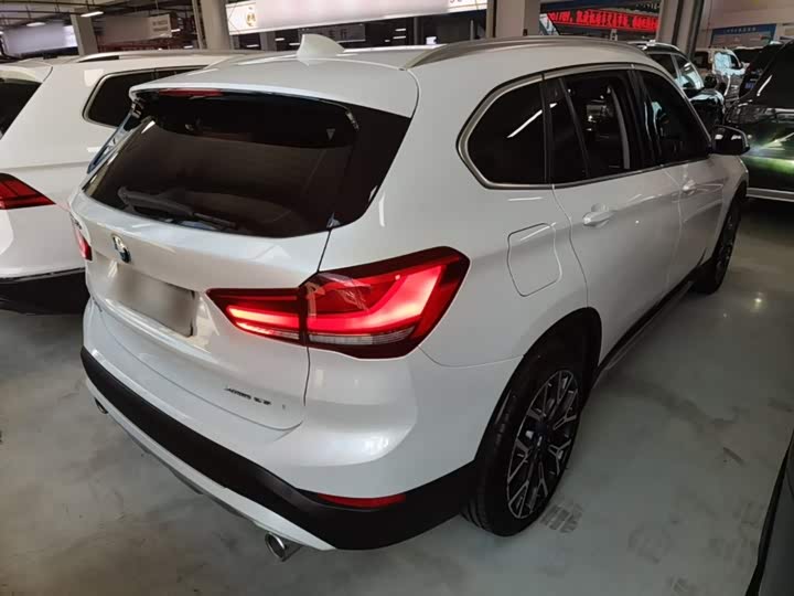 BMW X1, 2022 — фото 7 из 9