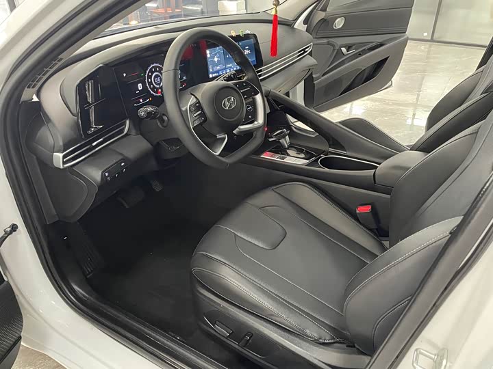 Hyundai Elantra N line, 2023 — фото 5 из 9