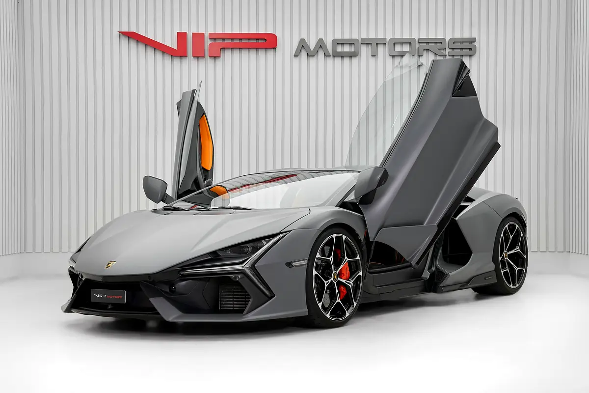Lamborghini Revuelto, 2024