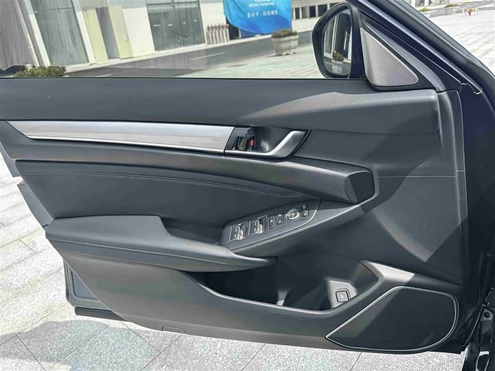 Honda Accord, 2023 — фото 6 из 12