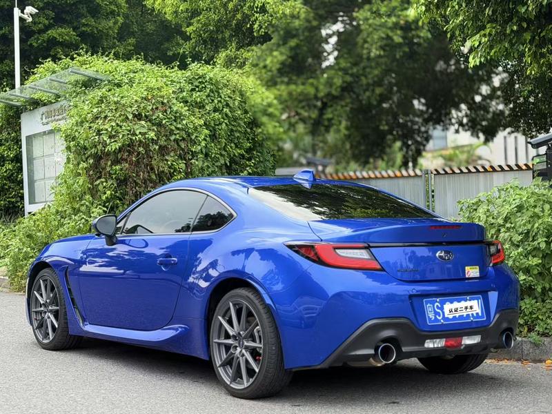 Subaru BRZ, 2022 — фото 2 из 8