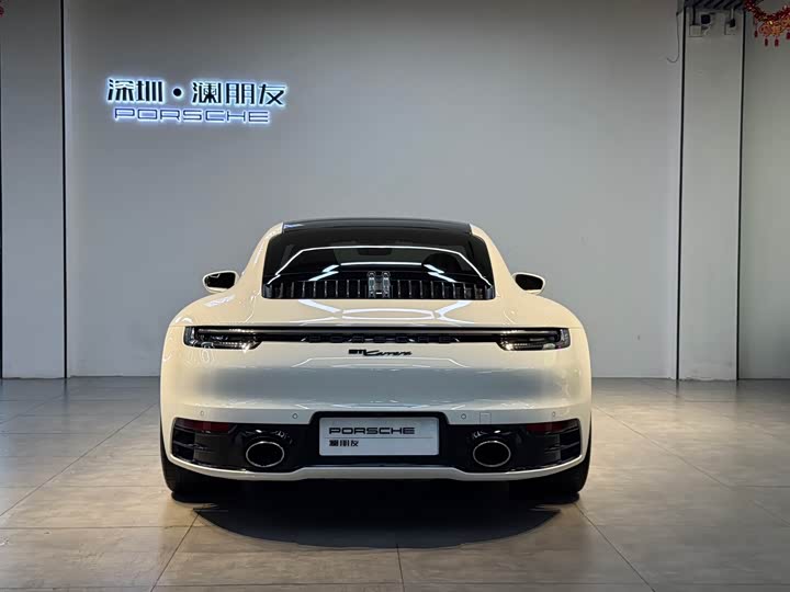Porsche 911, 2022 — фото 4 из 9