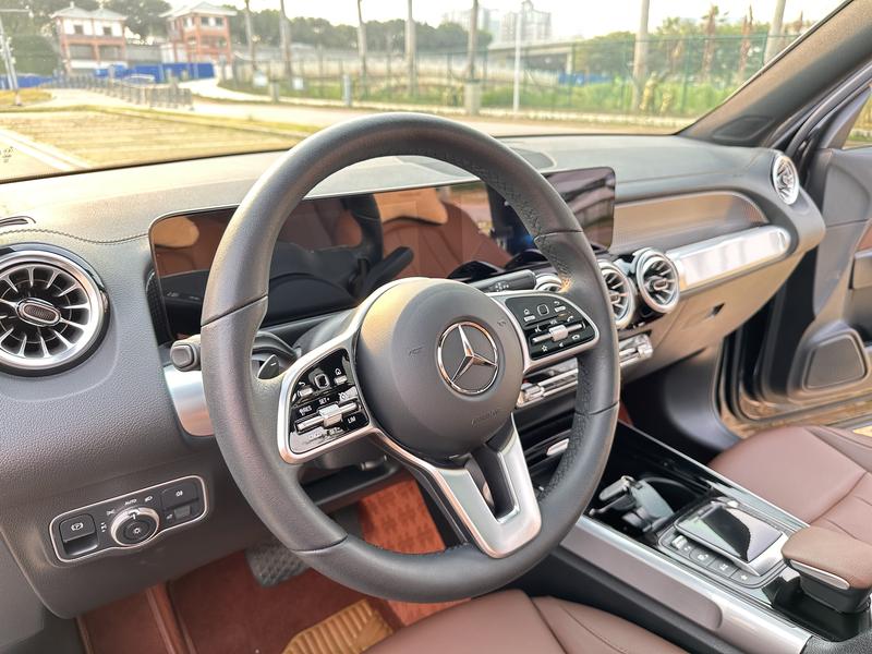 Mercedes-Benz GLB-Class, 2022 — фото 6 из 12