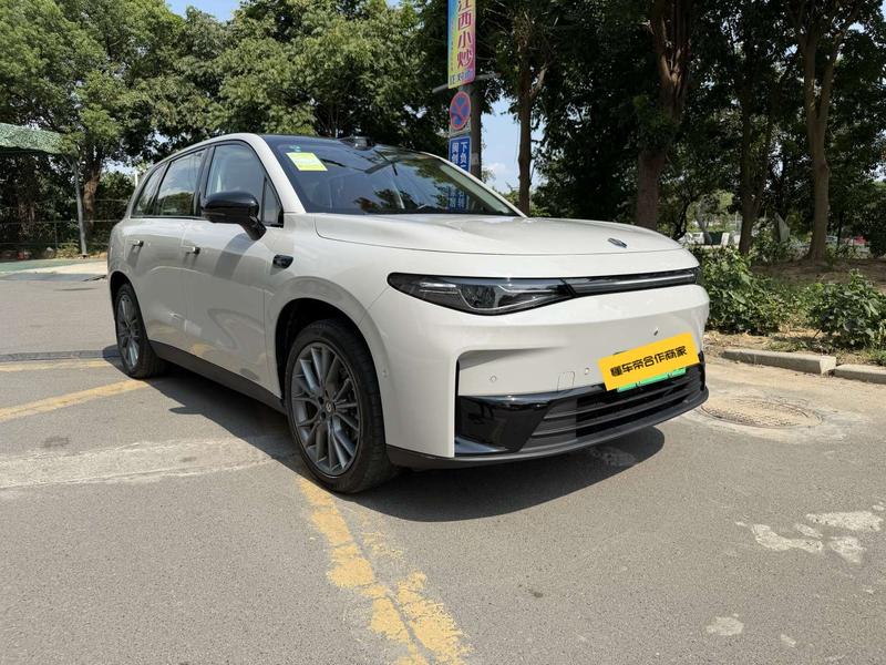Leapmotor C10, 2025 — фото 3 из 10
