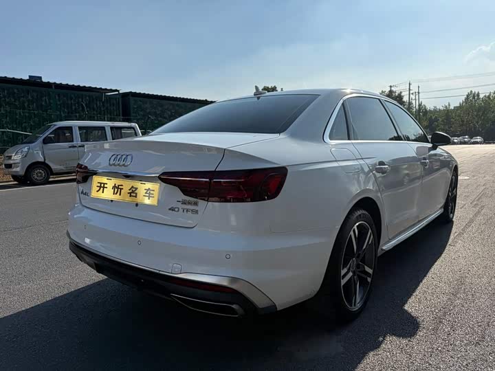 Audi A4L, 2021 — фото 3 из 9