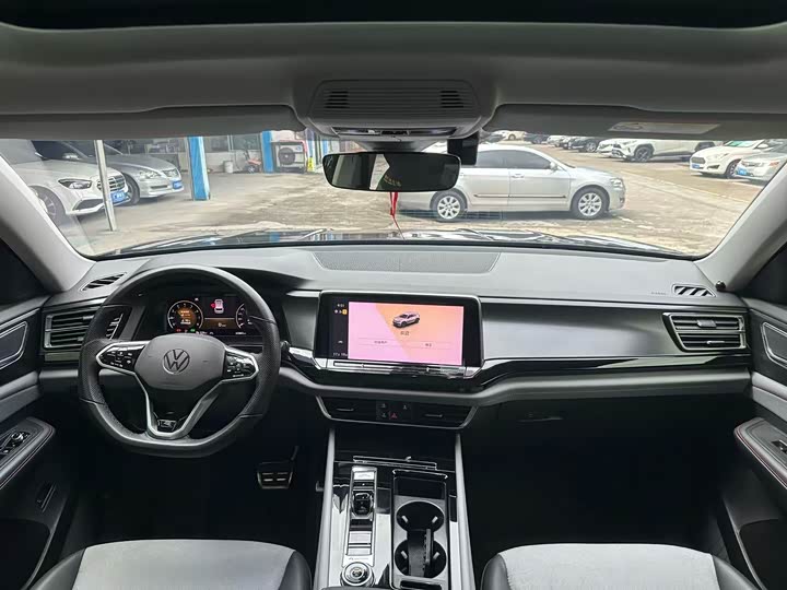 Volkswagen Teramont X, 2022 — фото 3 из 5