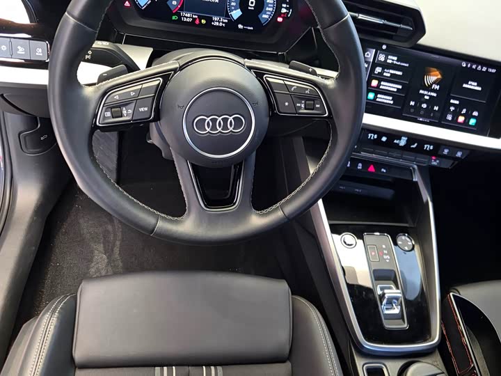 Audi A3, 2022 — фото 8 из 9