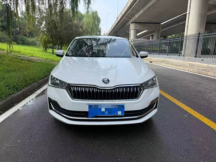 Skoda Rapid, 2021 — фото 4 из 9