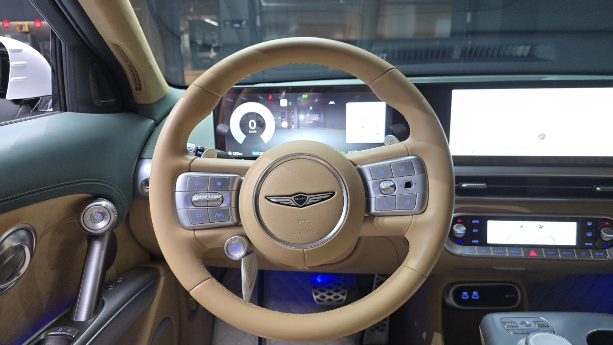 Genesis GV60, 2023 — фото 7 из 12