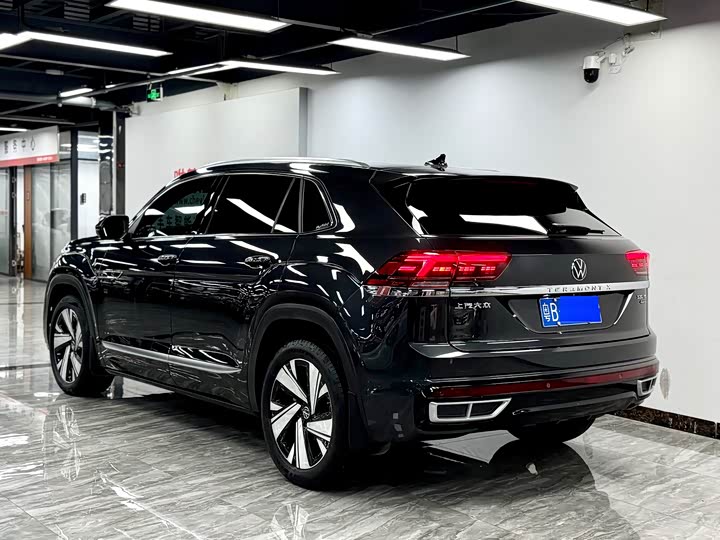 Volkswagen Teramont X, 2021 — фото 3 из 9