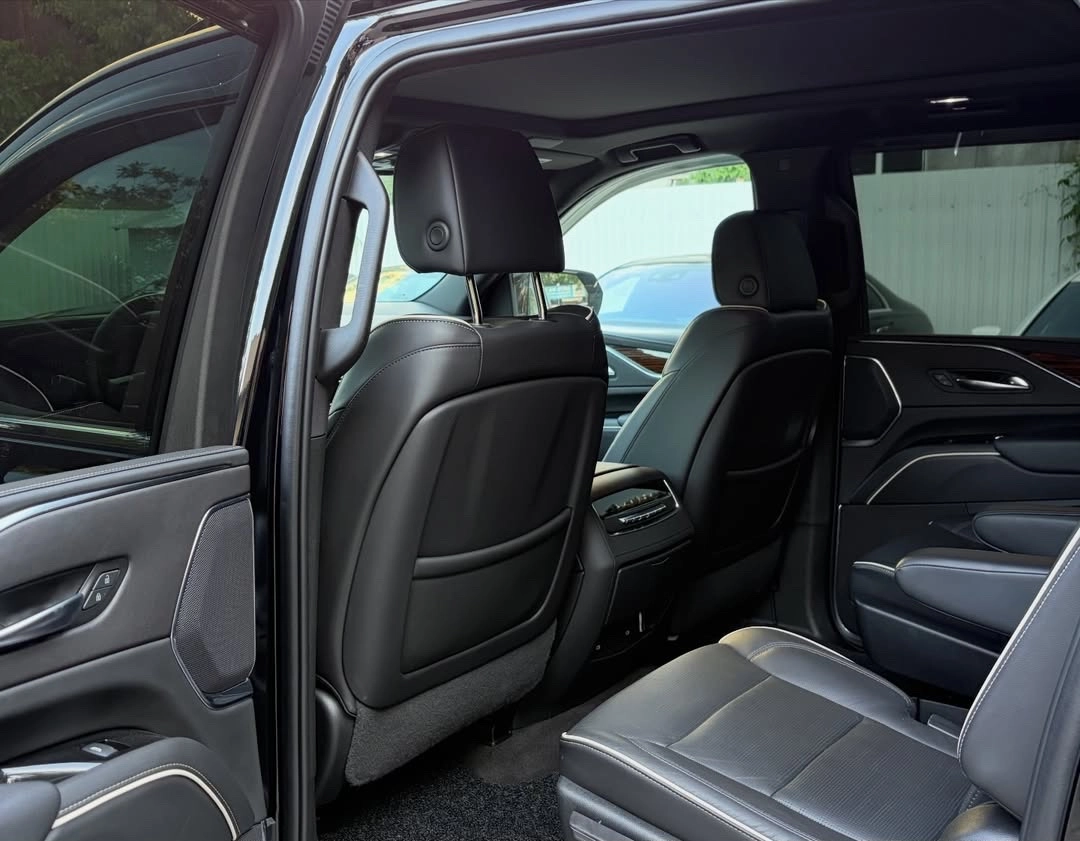 Cadillac Escalade, 2022 — фото 9 из 11