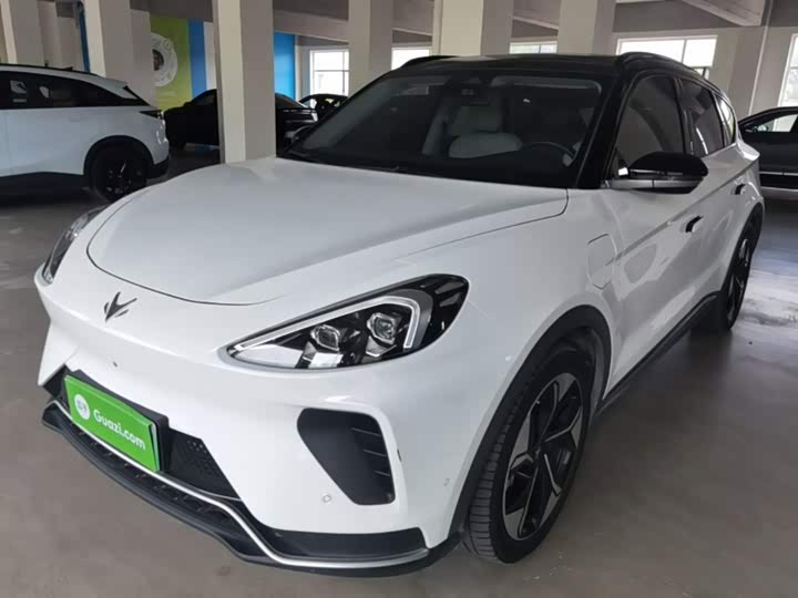 BAIC Arcfox Alpha T, 2022 — фото 2 из 9
