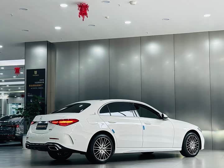 Mercedes-Benz C-Class, 2025 — фото 7 из 9
