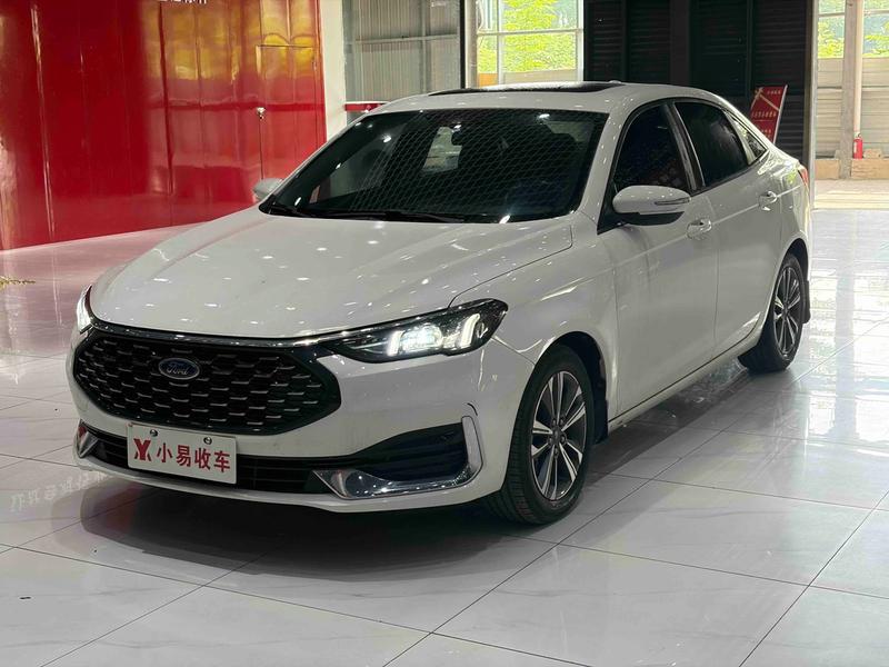 Ford Escort, 2021 — купить в Санкт-Петербурге под ключ