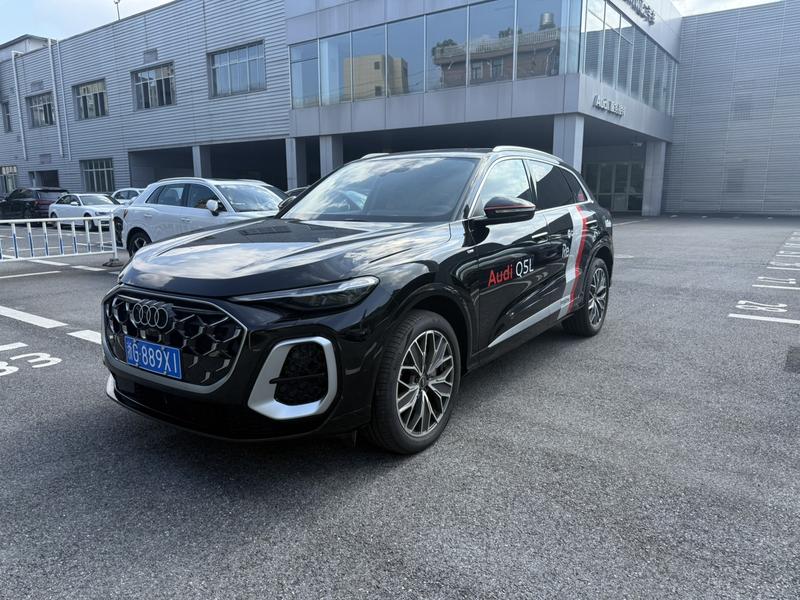 Audi Q5L, 2025 — купить в Саранске под ключ