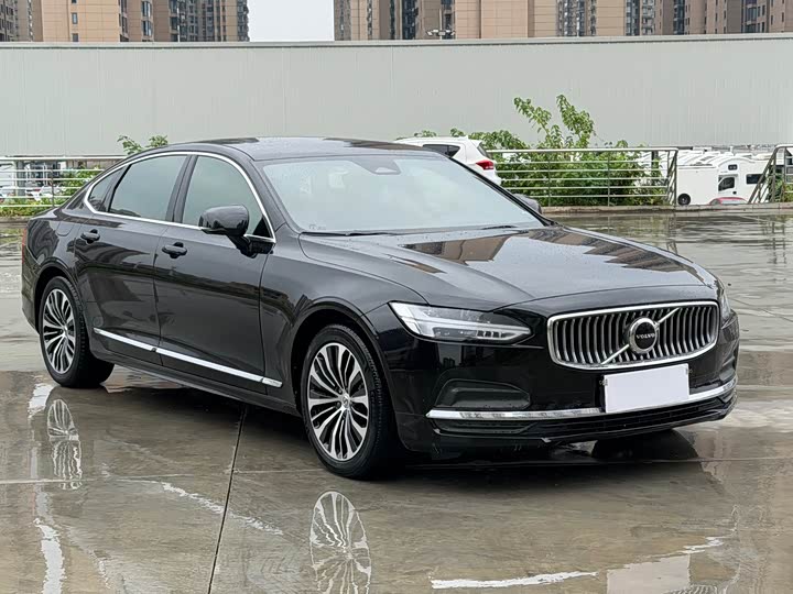 Volvo S90, 2023 — фото 3 из 9