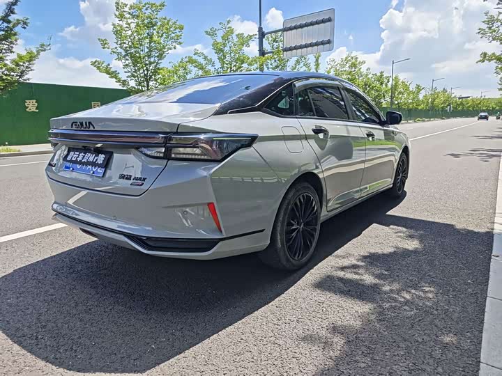 Dongfeng Aeolus Yixuan Max, 2022 — фото 6 из 9