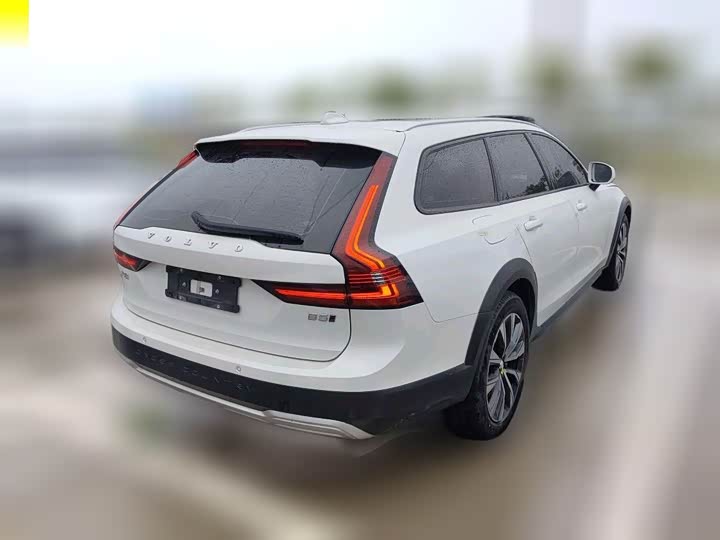 Volvo V90, 2024 — фото 2 из 9