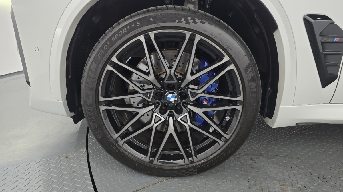 BMW X5 M, 2025 — фото 5 из 12