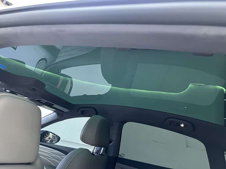 Geely Galaxy Starshine 8 EM-i, 2025 — фото 5 из 9