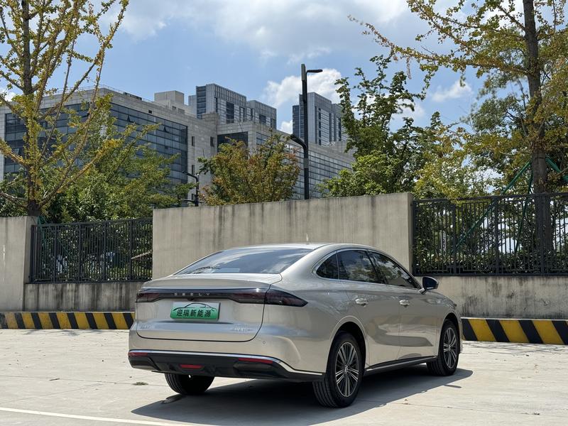 Geely Galaxy Starshine 6, 2025 — фото 7 из 12