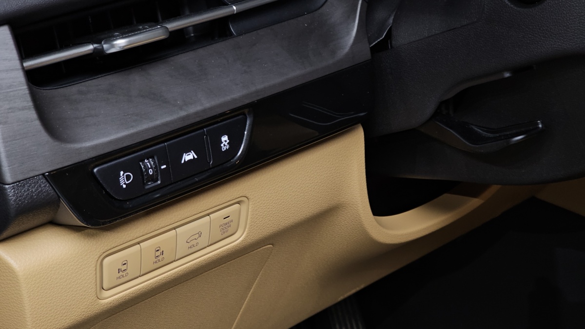 Kia Carnival, 2023 — фото 12 из 12