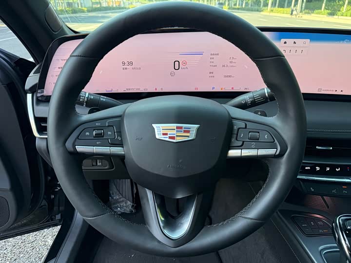 Cadillac CT5, 2025 — фото 4 из 9