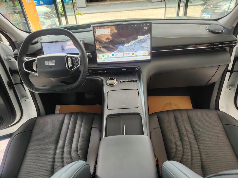 Geely Galaxy E5, 2026 — фото 7 из 12