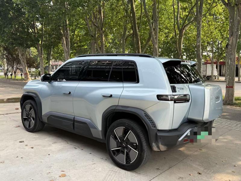 BYD FangChengBao Titanium 3 (Tai 3), 2026 — фото 3 из 10