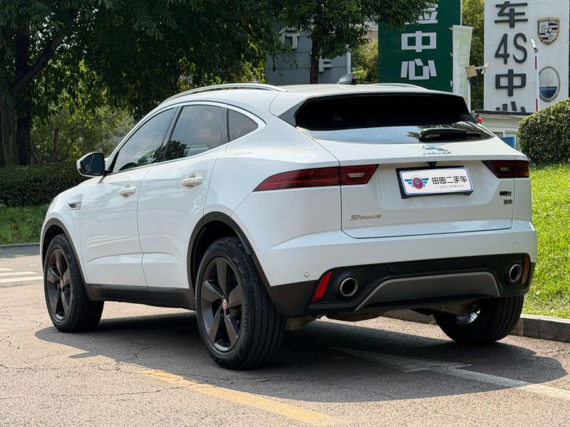 Jaguar E-Pace, 2023 — фото 4 из 12