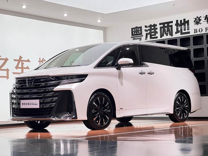 Toyota Vellfire, 2024 — купить в Ульяновске под ключ