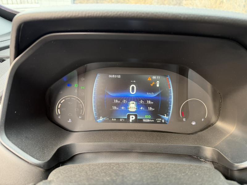 Chery Tiggo 8, 2023 — фото 6 из 12