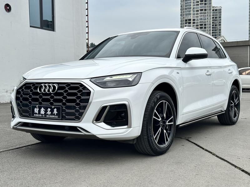 Audi Q5L, 2024 — купить в Ульяновске под ключ