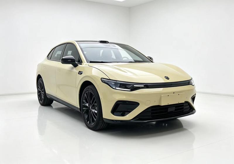 Leapmotor Lafa5, 2026 — фото 3 из 9